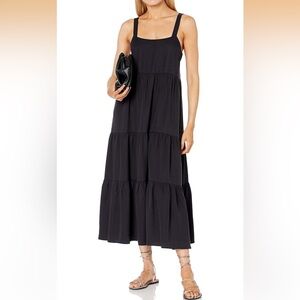 Elegant Black Maxi Dress